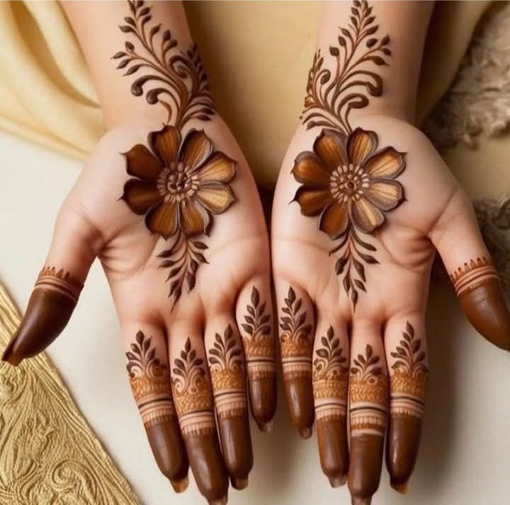 bail-royal-front-hand-mehndi-design bail-royal-front-hand-mehndi-design