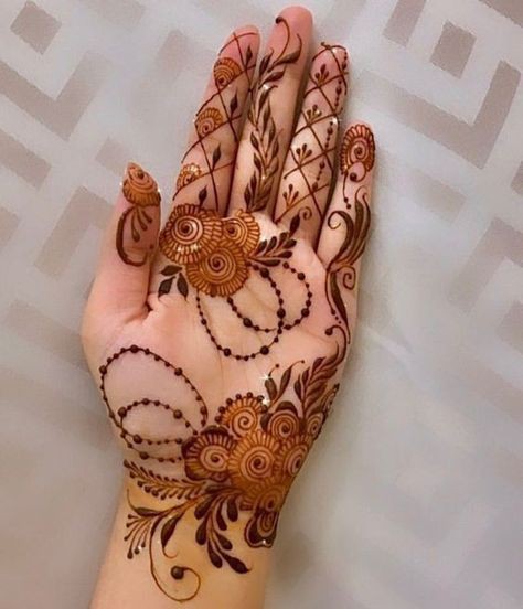 bridal-royal-front-hand-mehndi-design bridal-royal-front-hand-mehndi-design