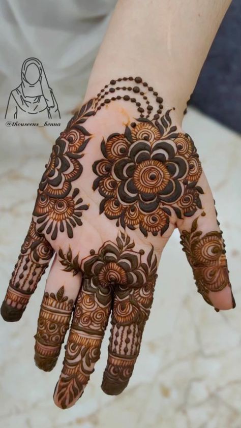 check-mehndi-design-simple-front-hand check-mehndi-design-simple-front-hand