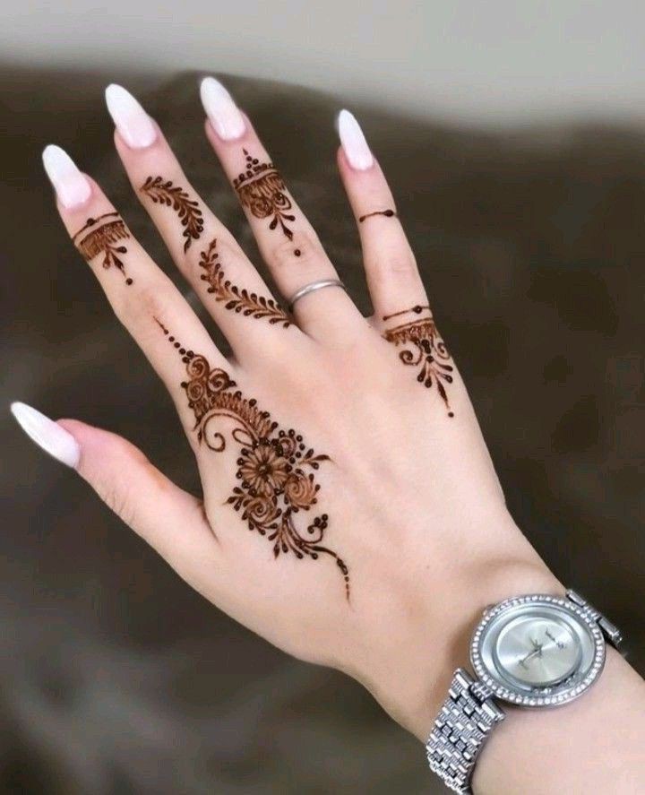 circle-arabic-easy-mehndi-design-for-karva-chauth-full-hand circle-arabic-easy-mehndi-design-for-karva-chauth-full-hand