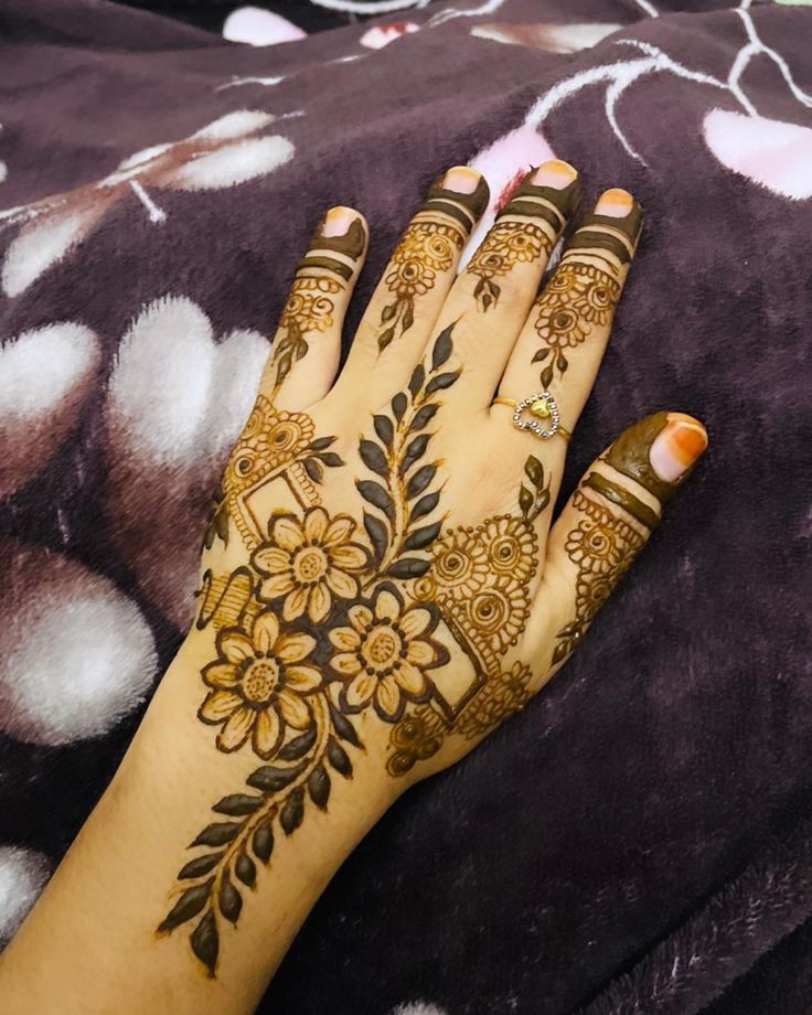 easy-mehndi-design-bridal easy-mehndi-design-bridal