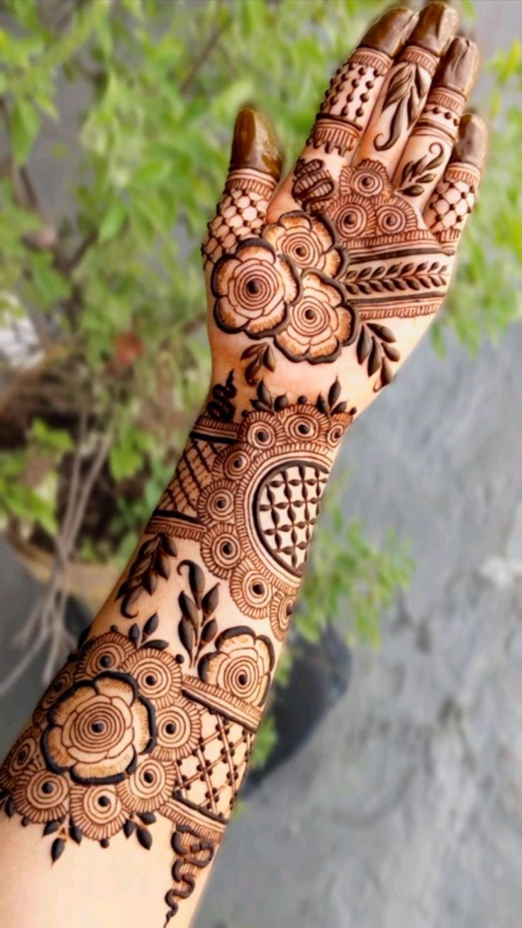 front-hand-simple-mehndi-design-arabic-easy-and-beautiful front-hand-simple-mehndi-design-arabic-easy-and-beautiful