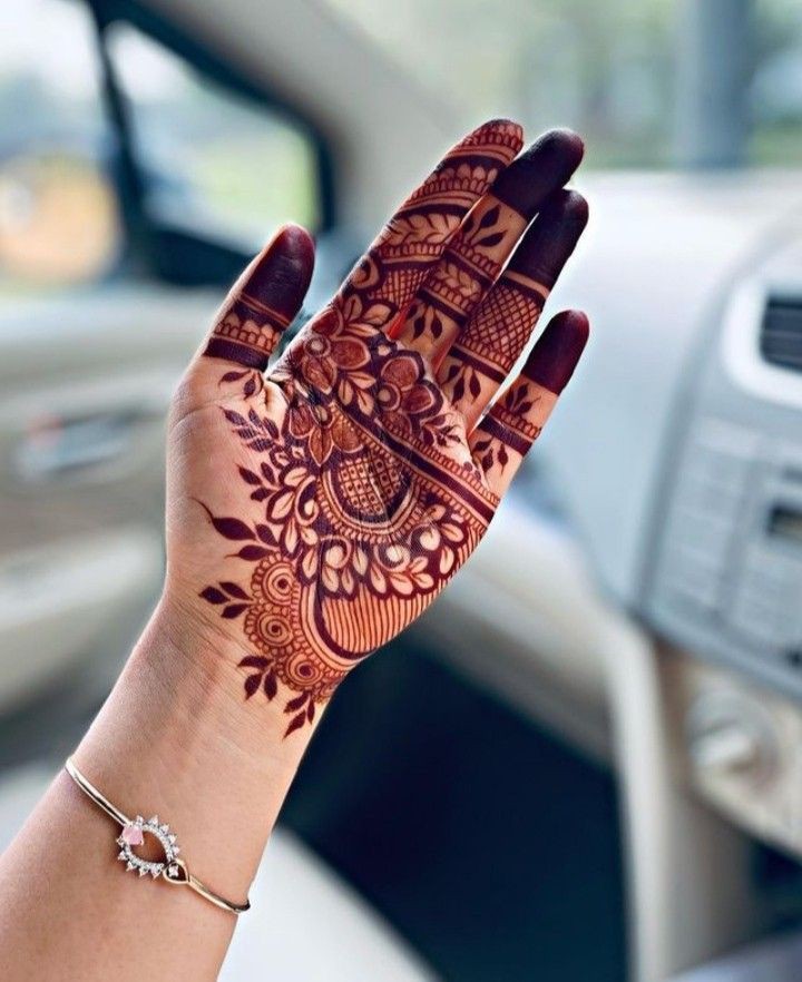 front-hand-simple-mehndi-design-bel front-hand-simple-mehndi-design-bel