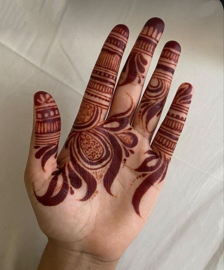 front-hand-simple-mehndi-design-child front-hand-simple-mehndi-design-child