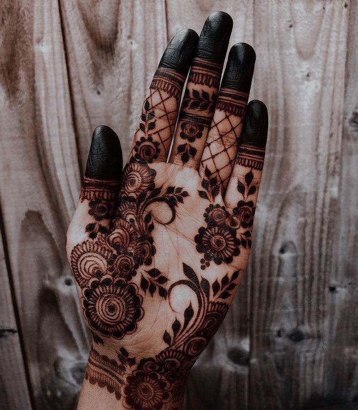 front-mehndi-design-easy-and-beautiful-half-hand-arabic front-mehndi-design-easy-and-beautiful-half-hand-arabic