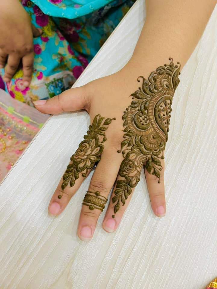 full-hand-mehndi-design-arabic-style full-hand-mehndi-design-arabic-style