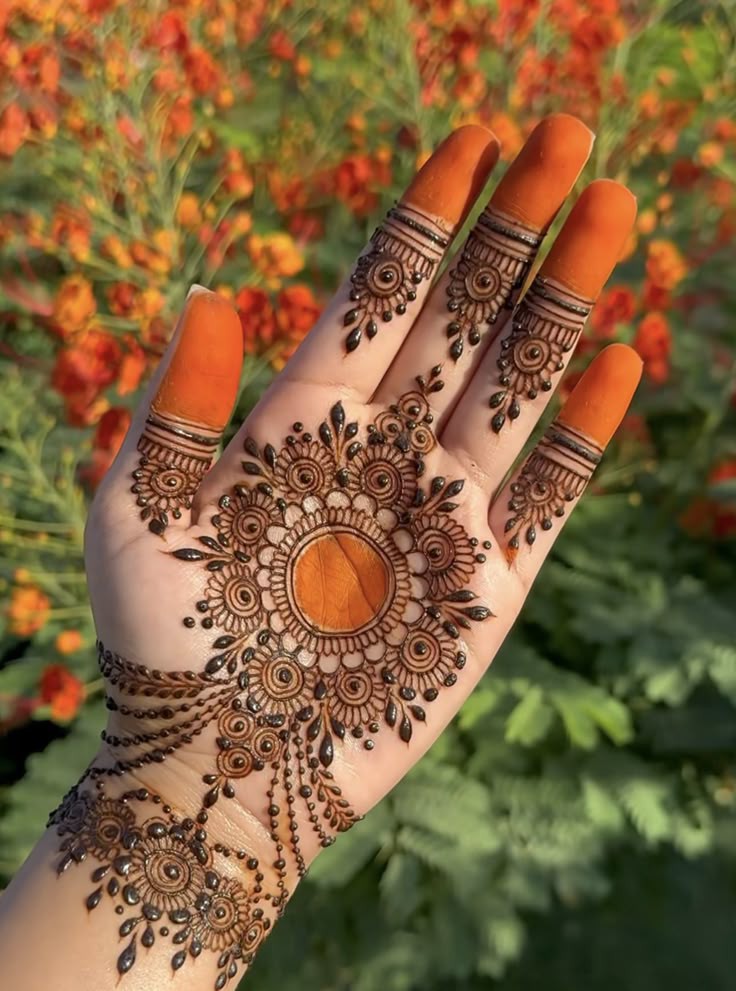 mehndi-design-easy-and-beautiful-images-front-hand-simple-download mehndi-design-easy-and-beautiful-images-front-hand-simple-download