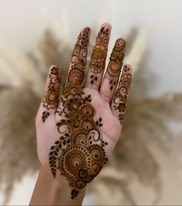 royal-arabic-front-hand-mehndi-design royal-arabic-front-hand-mehndi-design