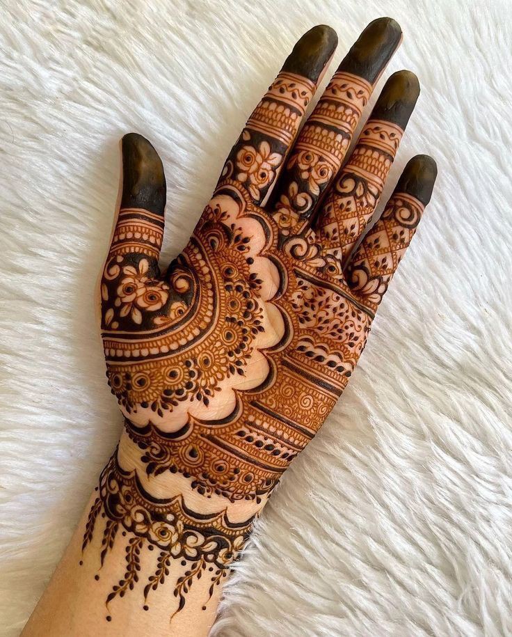 royal-front-hand-mehndi royal-front-hand-mehndi