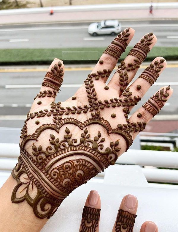 simple-chand-mehndi-design-front-hand-easy simple-chand-mehndi-design-front-hand-easy