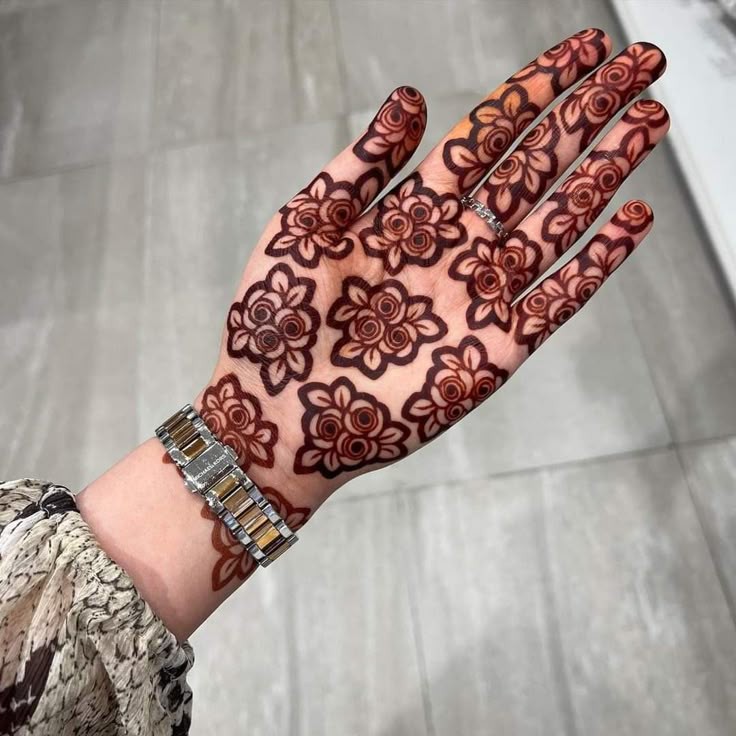 simple-dulhan-mehndi-design-front-hand-full-hand simple-dulhan-mehndi-design-front-hand-full-hand